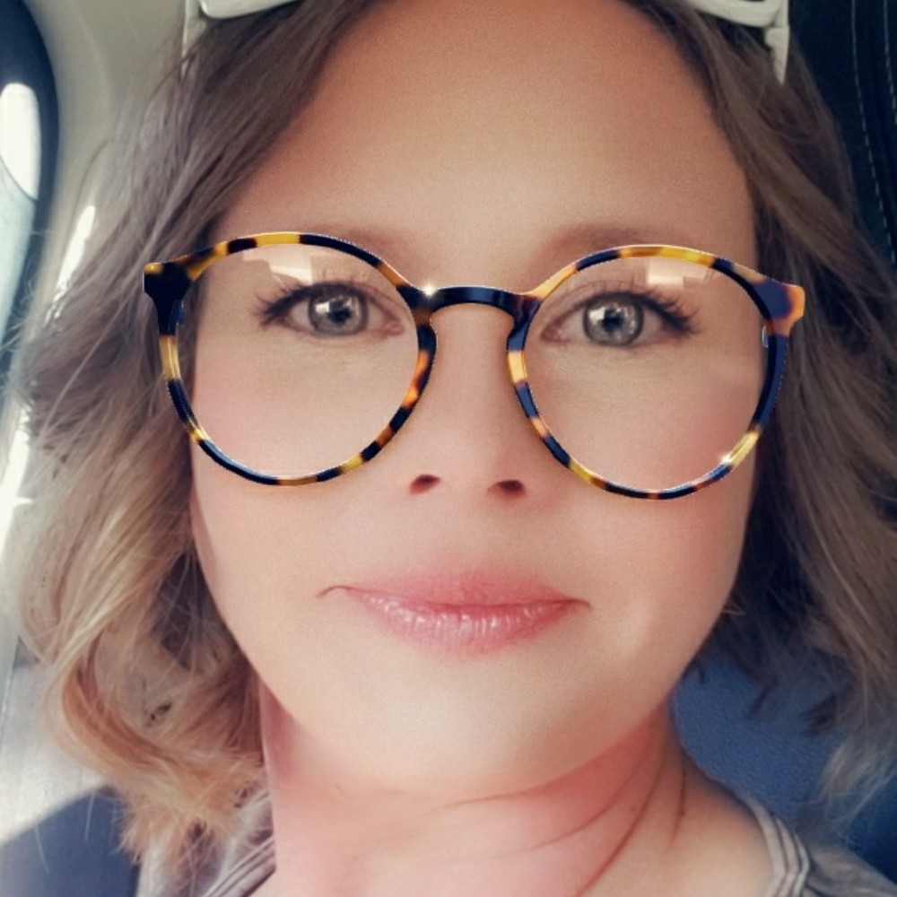 Meet your Posher, Brandee